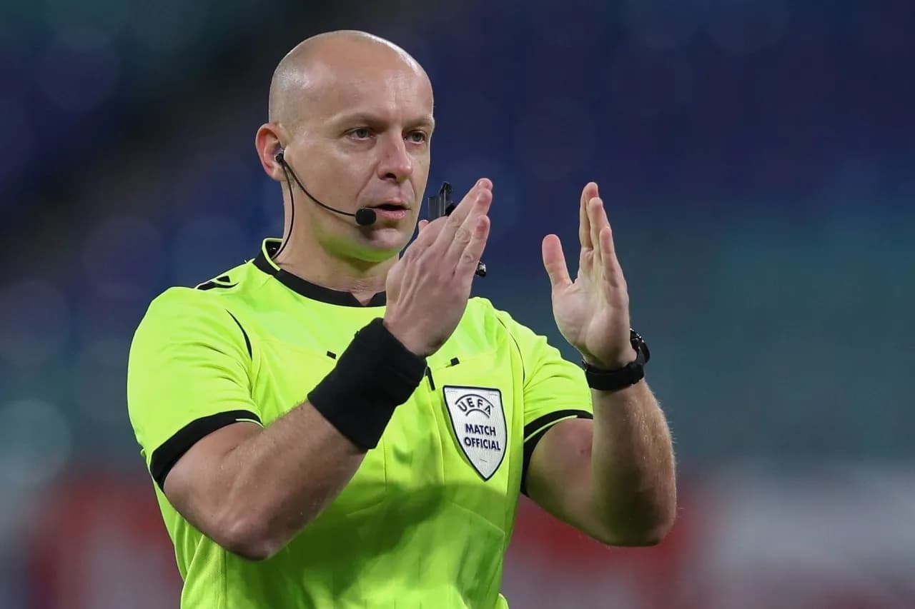 Ile zarabia sędzia FIFA? Zaskakujące fakty o wynagrodzeniach