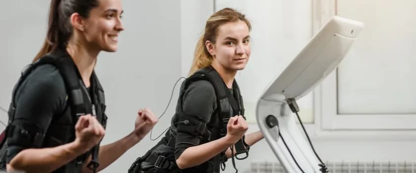 Trening EMS na czym polega? Odkryj tajniki skutecznej elektrostymulacji