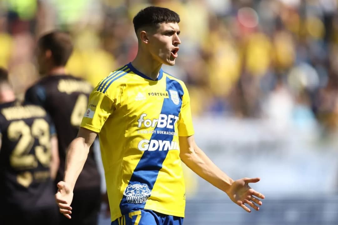 Gdzie oglądać baraże o Ekstraklasę? Sprawdź najlepsze opcje transmisji