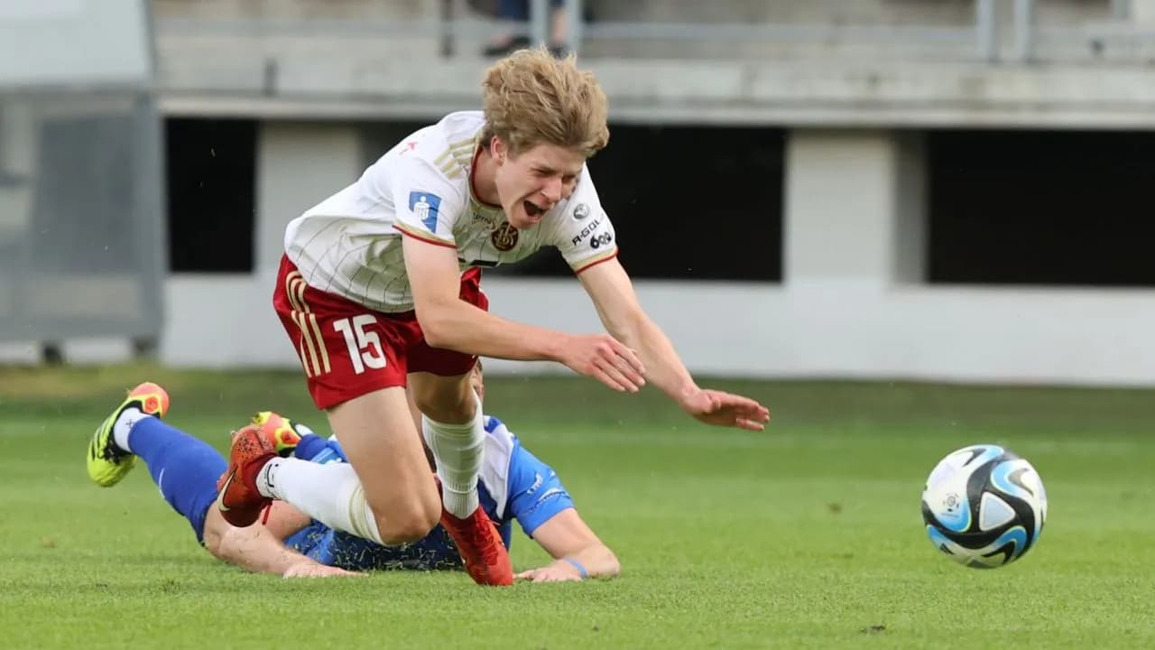 Ile klubów spada z ekstraklasy? Zaskakujące wyniki i zasady spadku